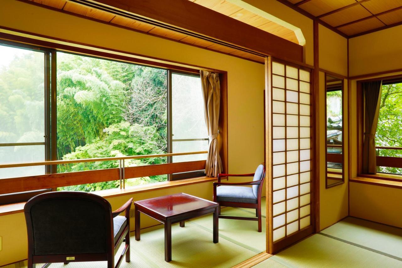 Отель Rakuzan Yasuda Izunokuni Экстерьер фото