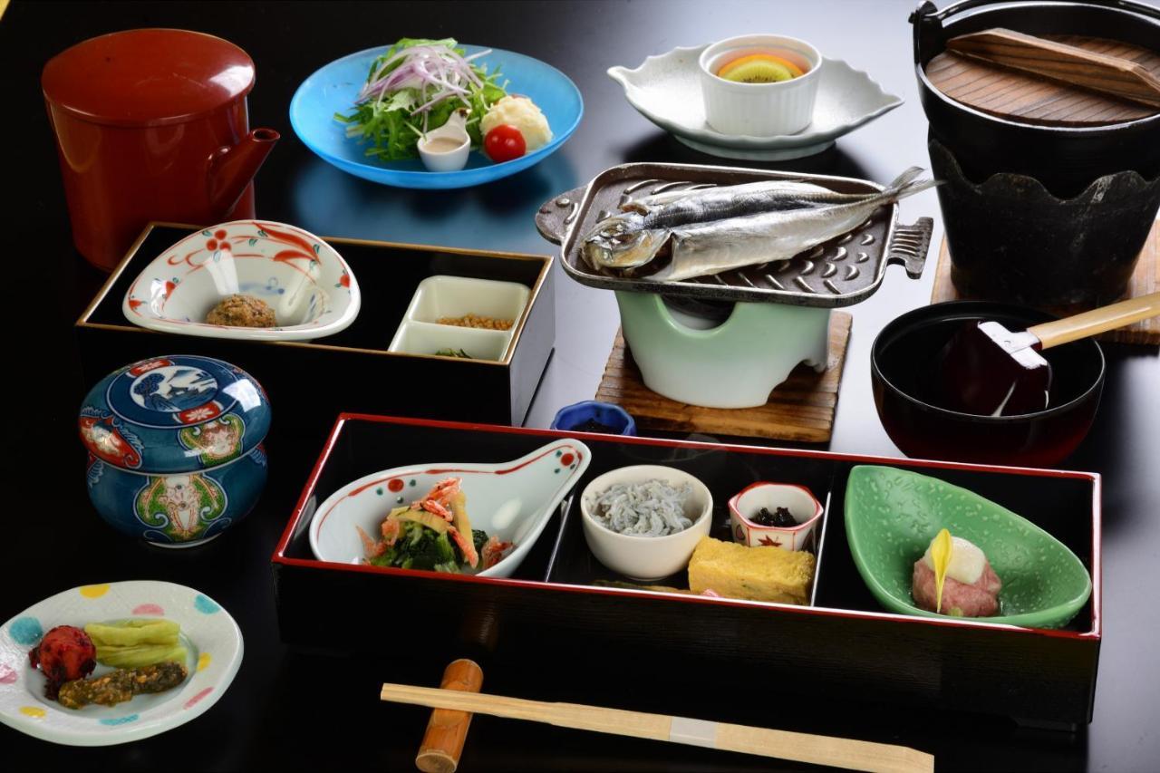 Отель Rakuzan Yasuda Izunokuni Экстерьер фото